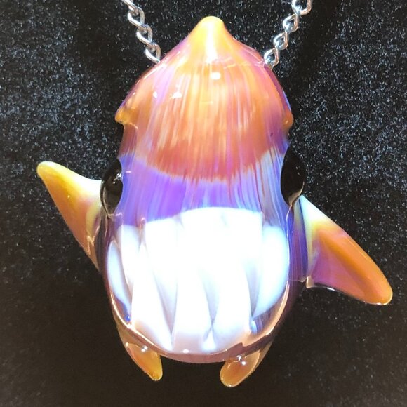 Handmade Glass Pendent - Picture 1 of 2